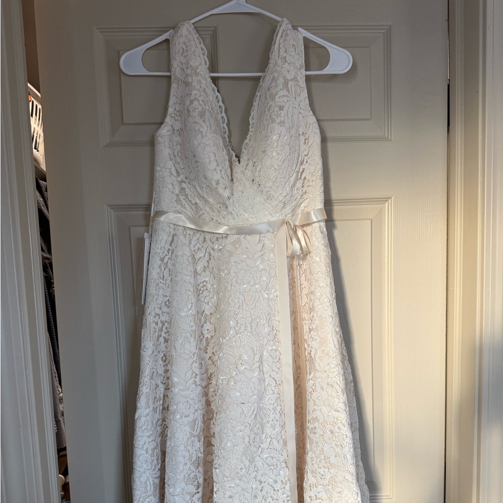 JJs House Cream Lace Dress